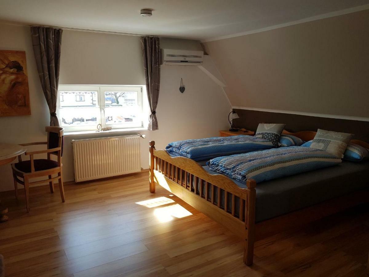 Ferienwohnung "Zum Hexenhaeusle" Weißenburg in Bayern Extérieur photo
